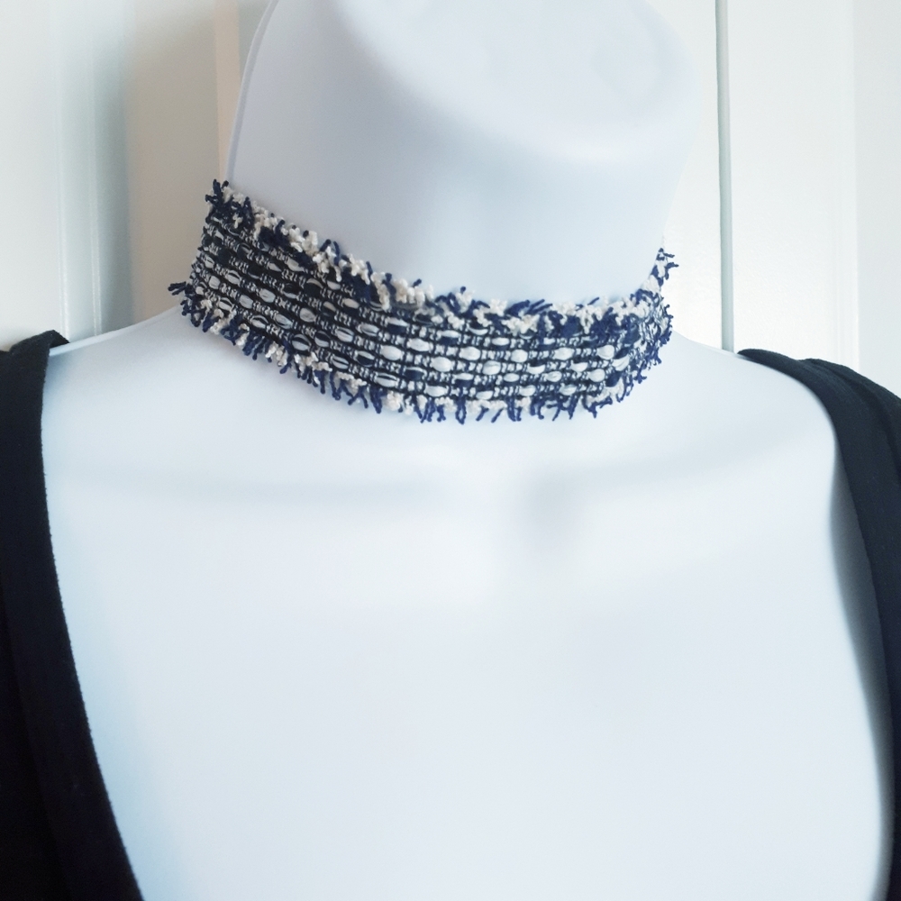 BNWT Choker Necklace
